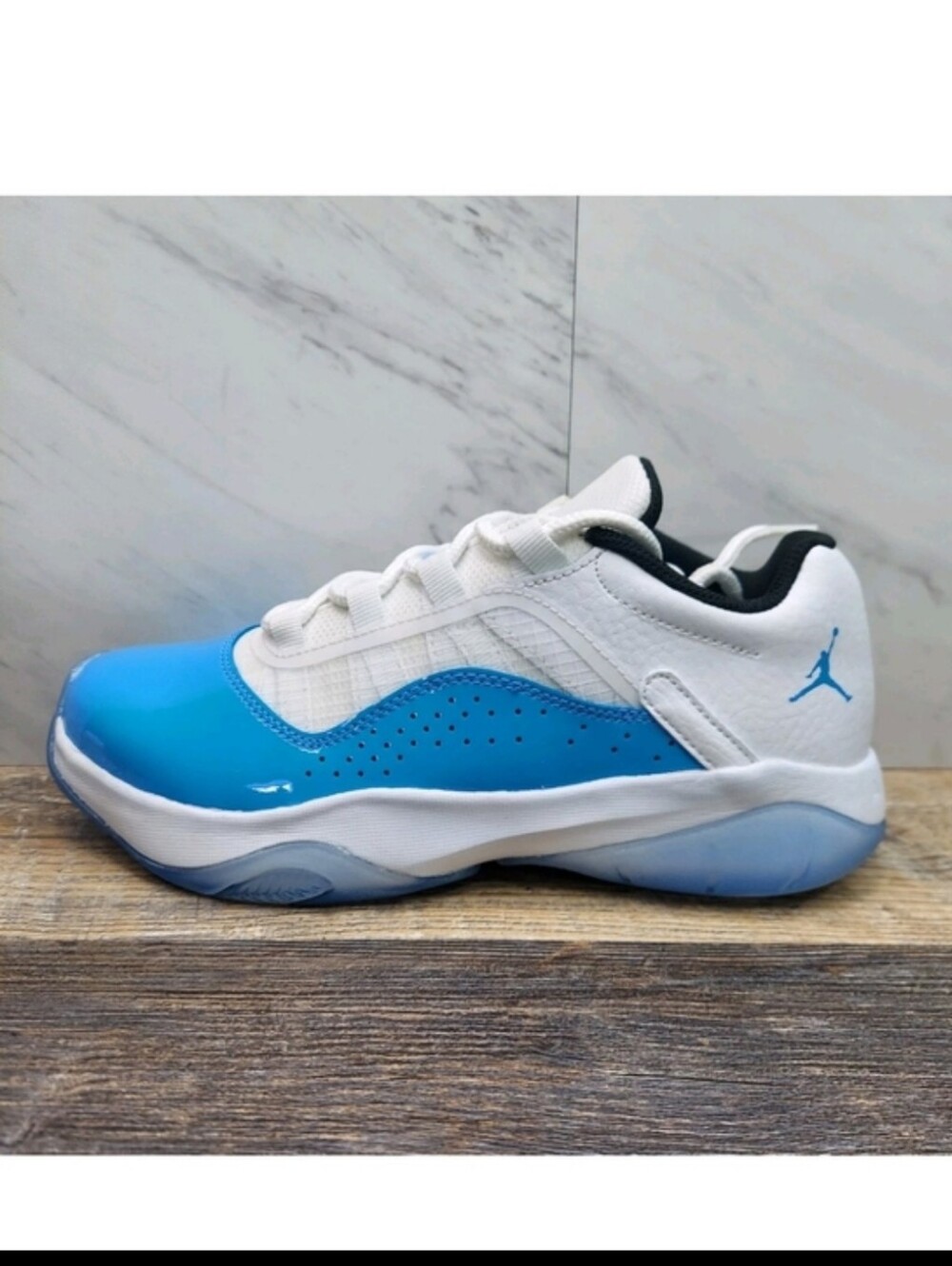 Size 5.5Y- Jordan 11 Retro High Legend Blue Womens -7.5. Original Box Was Damage